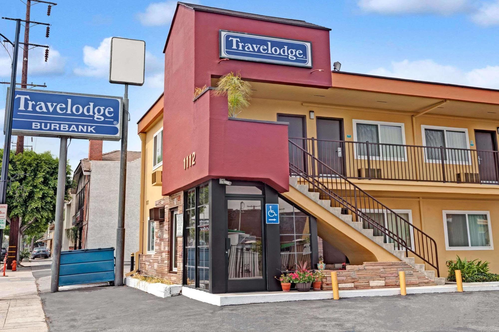 Travelodge By Wyndham Burbank-Glendale Екстер'єр фото